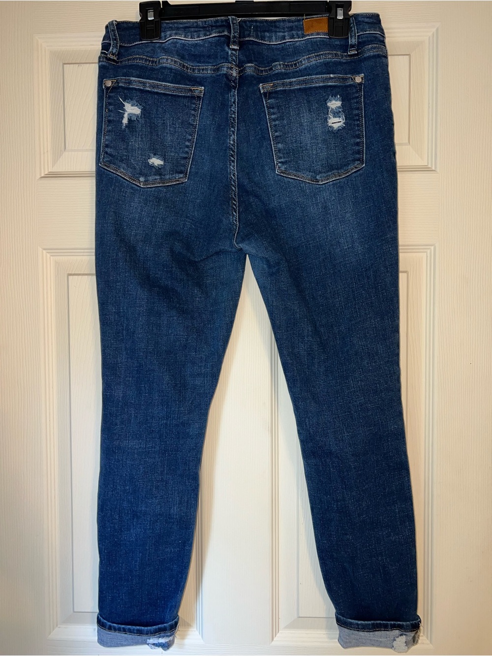 Judy Blue Skinny Jeans - Picture 2 of 3